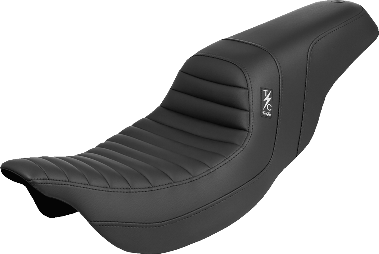 Saddlemen Thrashin ' Pro Series Seat - Tuck-n-Roll - FLH/FLT '08-'23 Harley Davidson