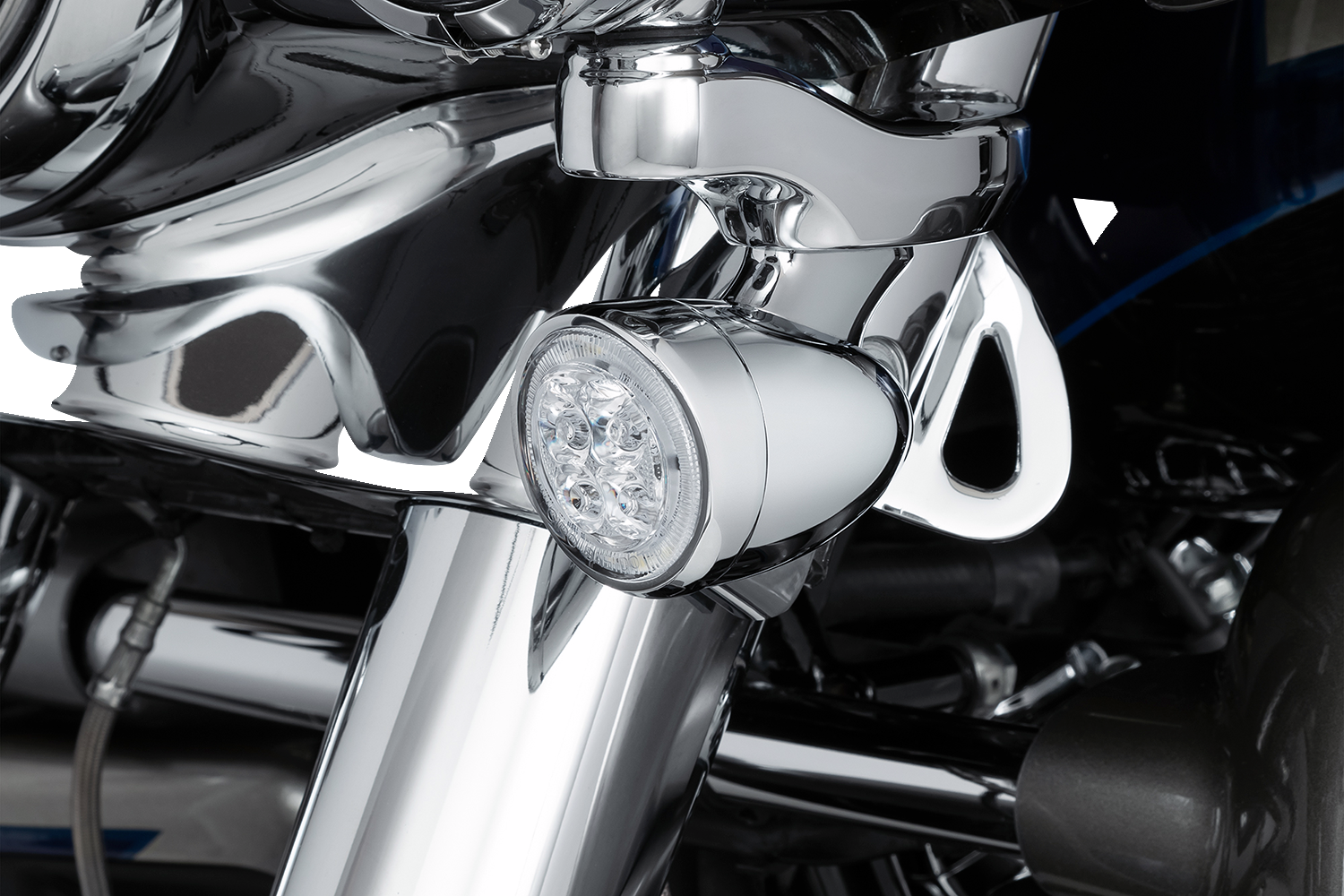 CIRO LED Fang® Front Signal Light Inserts with Bezel