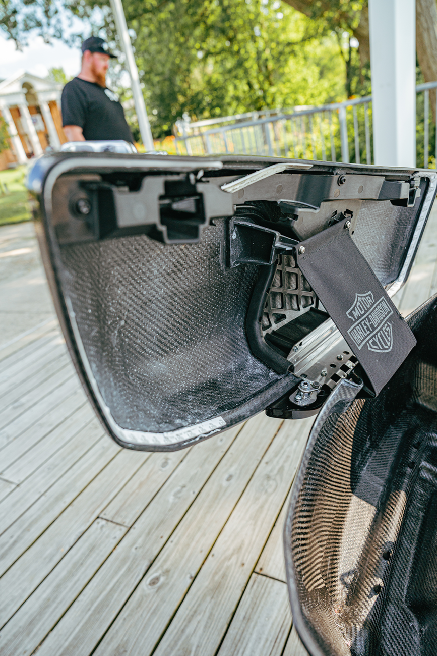 SLYFOX Saddlebag Lids