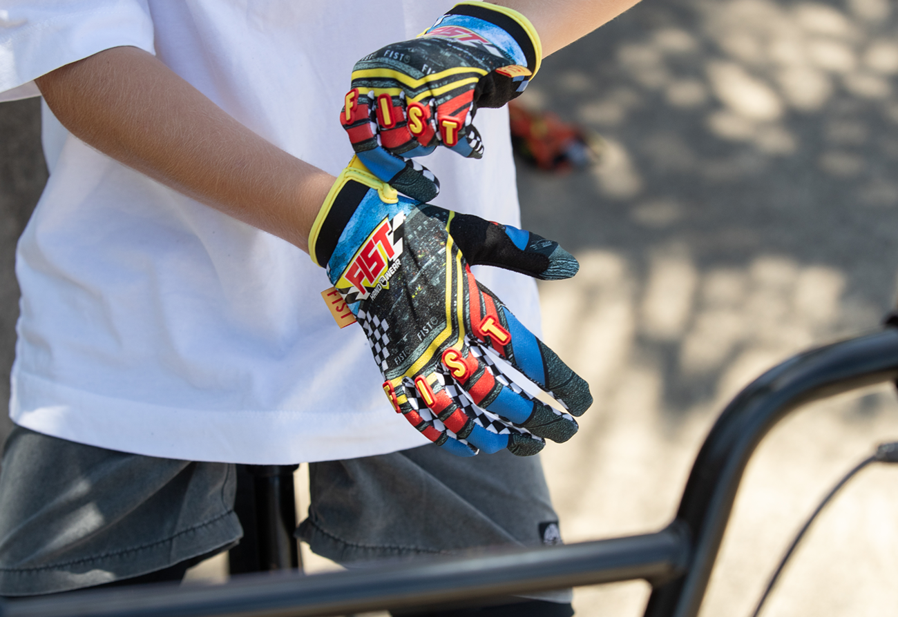 FIST HANDWEAR Youth Speedway Gloves