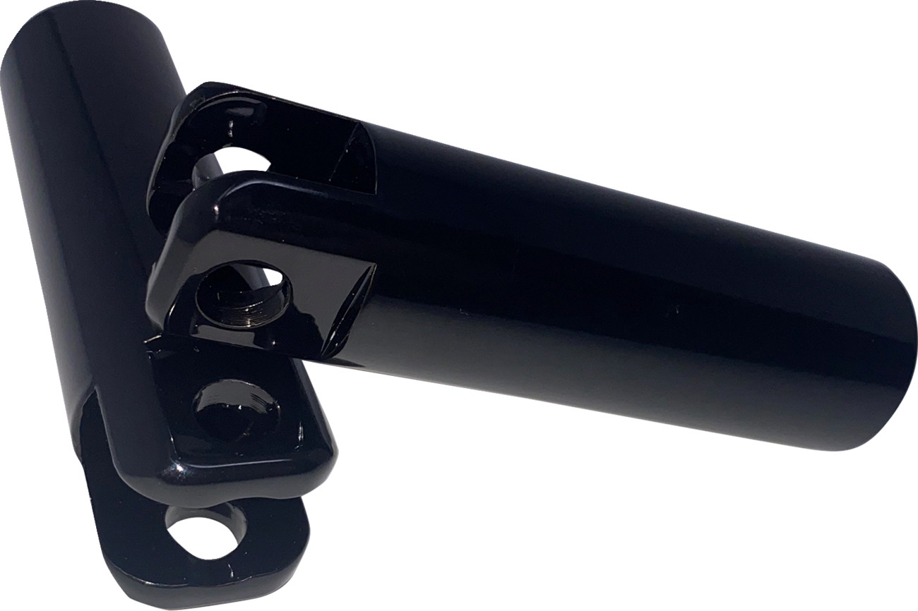 DK CUSTOM PRODUCTS Passenger Foot Peg Support Kit