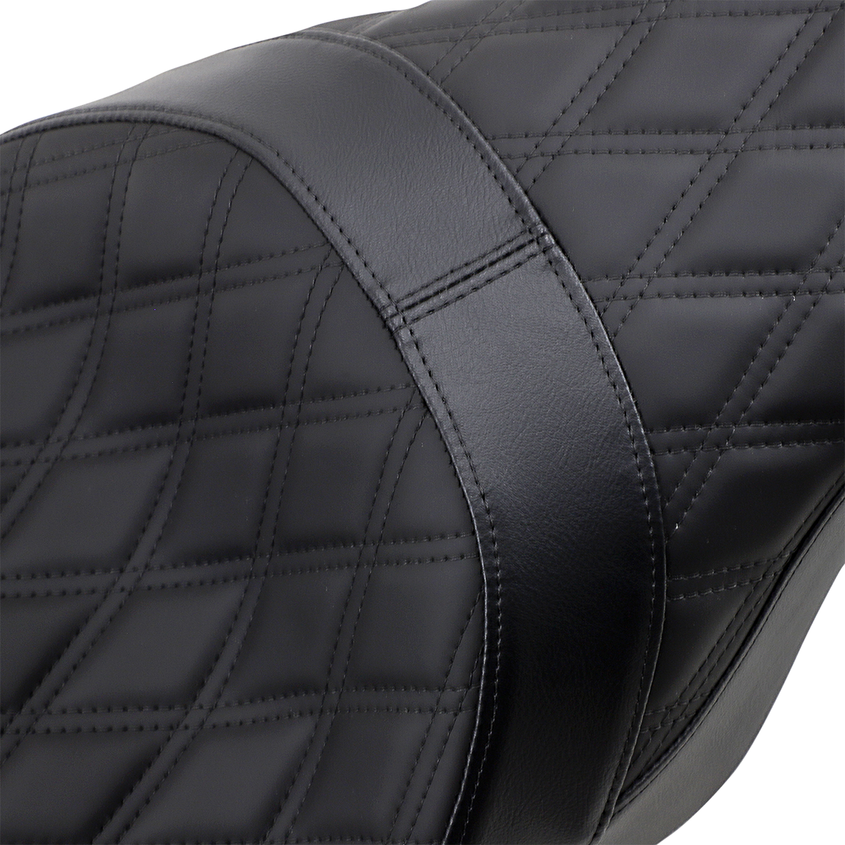 Drag specialties seats Forward Positioned Predator 2-Up Seat - Double Diamond - Black Stitching - FL '08-'23 Harley Davidson