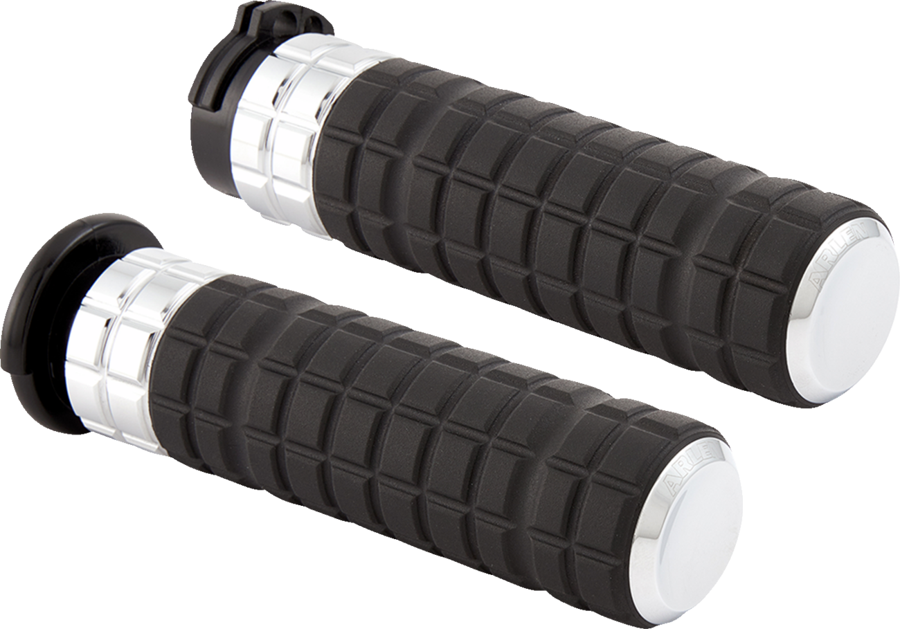 Arlen ness SpeedLiner Grips - TBW - Chrome Harley Davidson