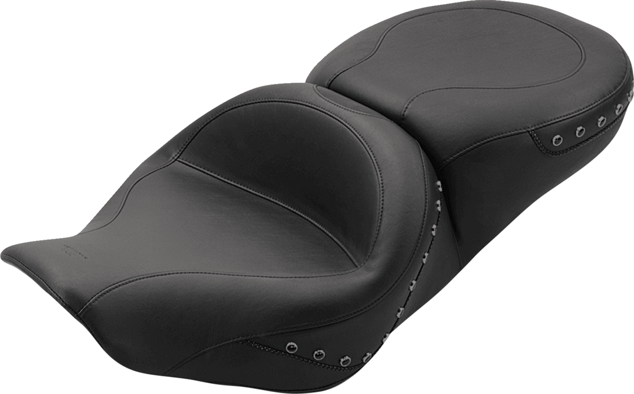 MUSTANG Wide Studded 2-Up Touring Seat