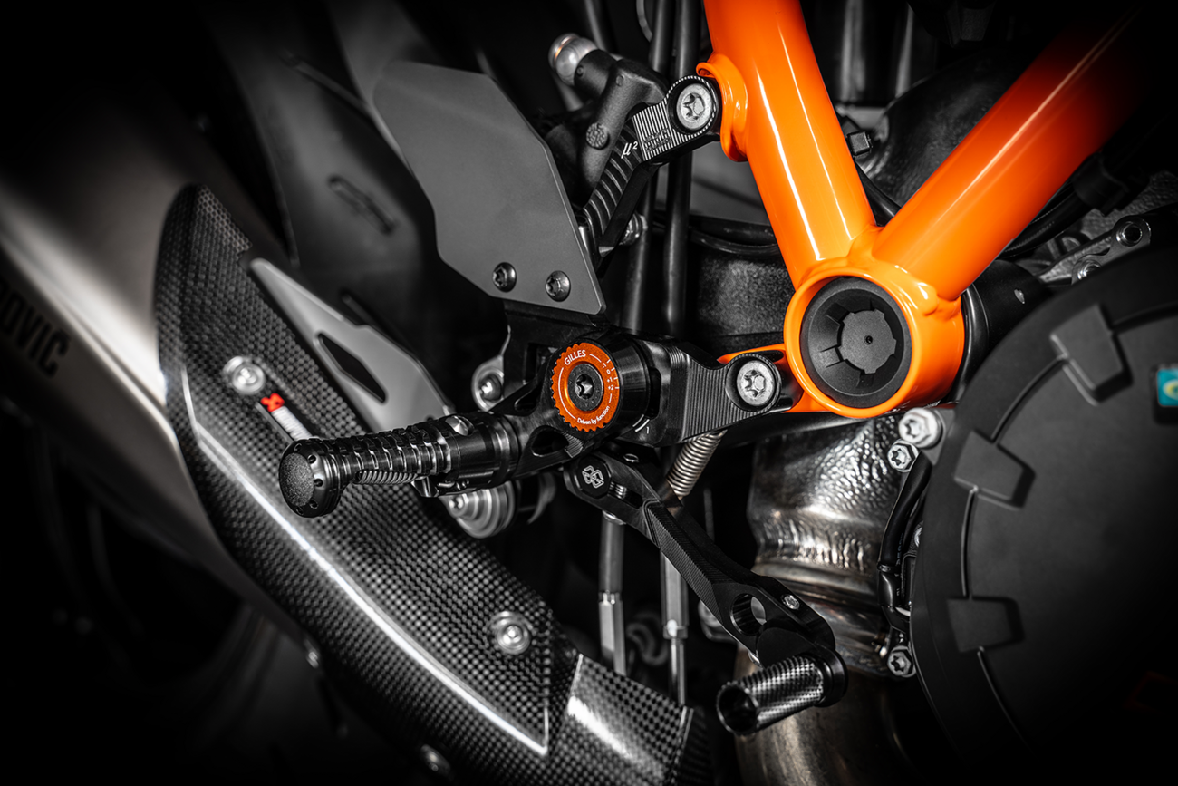 Gilles Tooling MUE2 Rearsets KTM 1290 Super Duke R 2020