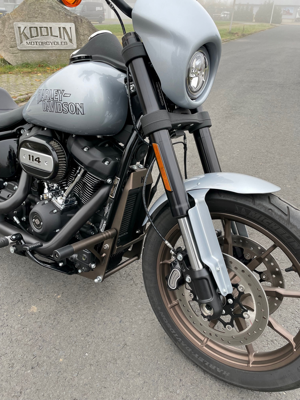 KODLIN USA M8 Softail Engine Guards