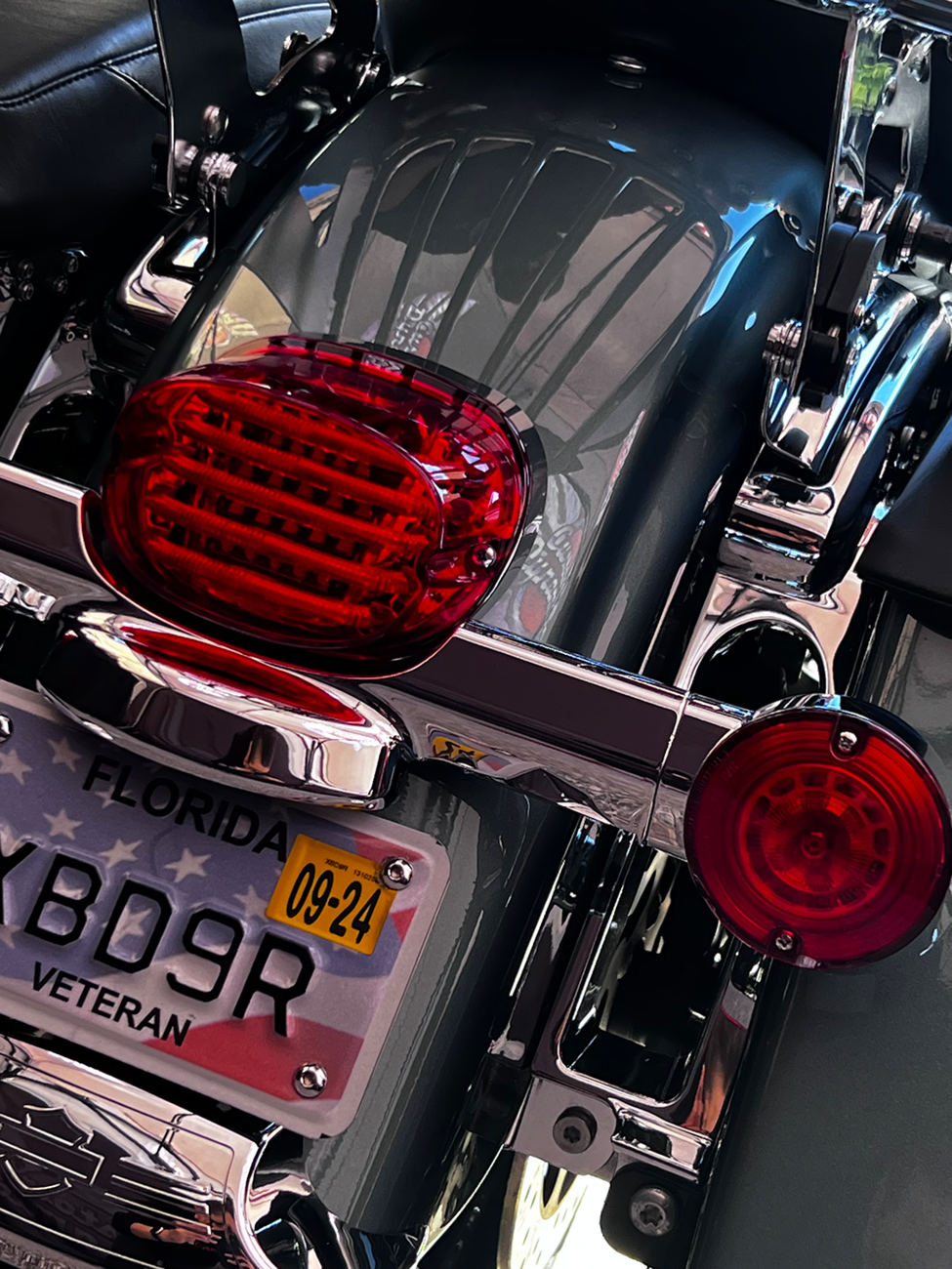 CUSTOM DYNAMICS ProBEAM® Squareback LED Taillight Kit