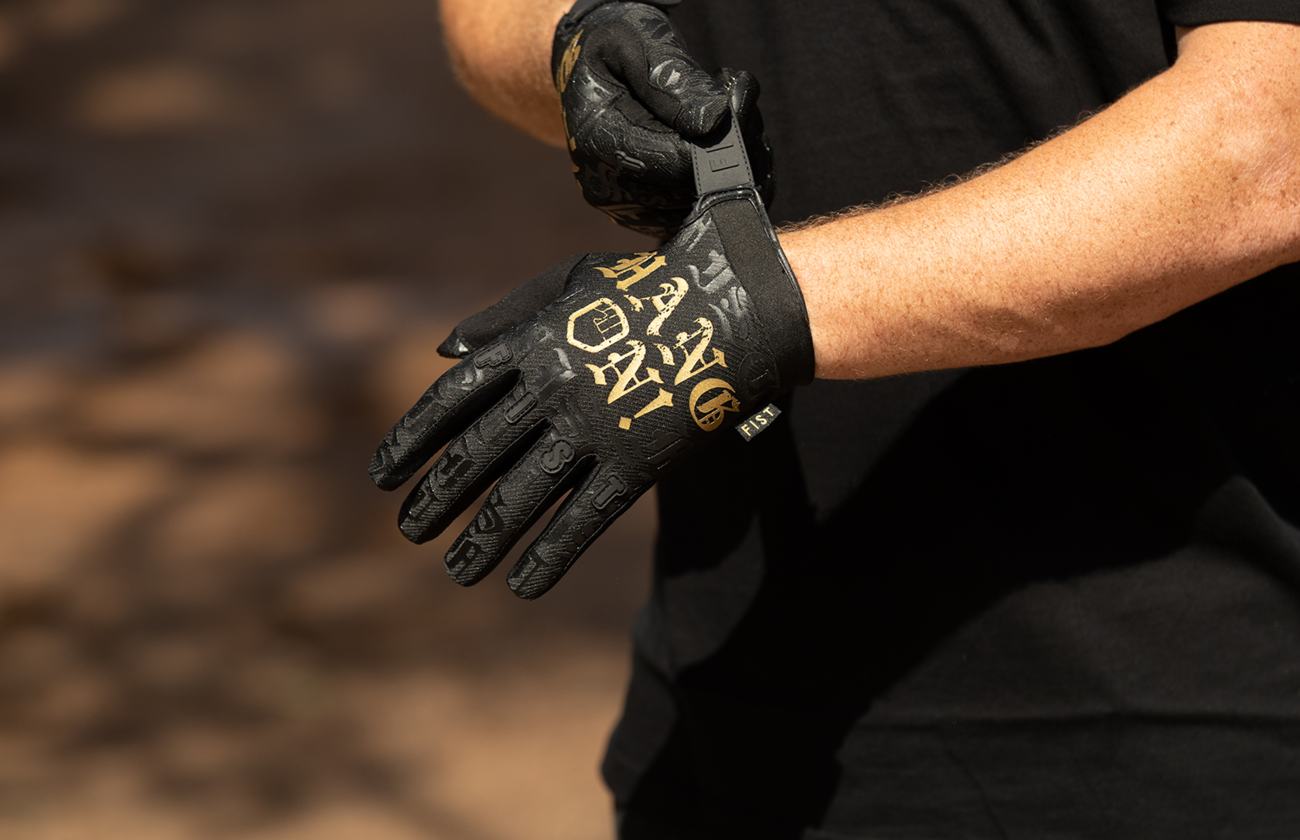 FIST HANDWEAR Strapped Hang On Gloves