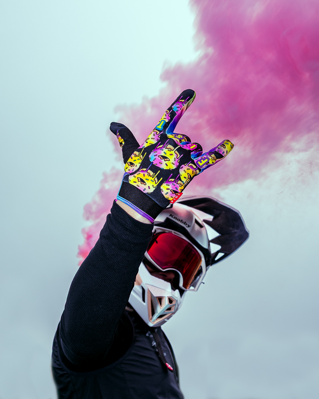 Fist handwear Strapped Caroline Buchanan Red Label Sprinkle Fades Gloves