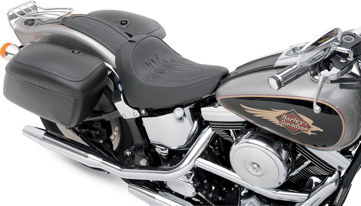 Drag specialties seats Fender Skin - Flame Stitched Automotive-Grade Vinyl Center Harley Davidson