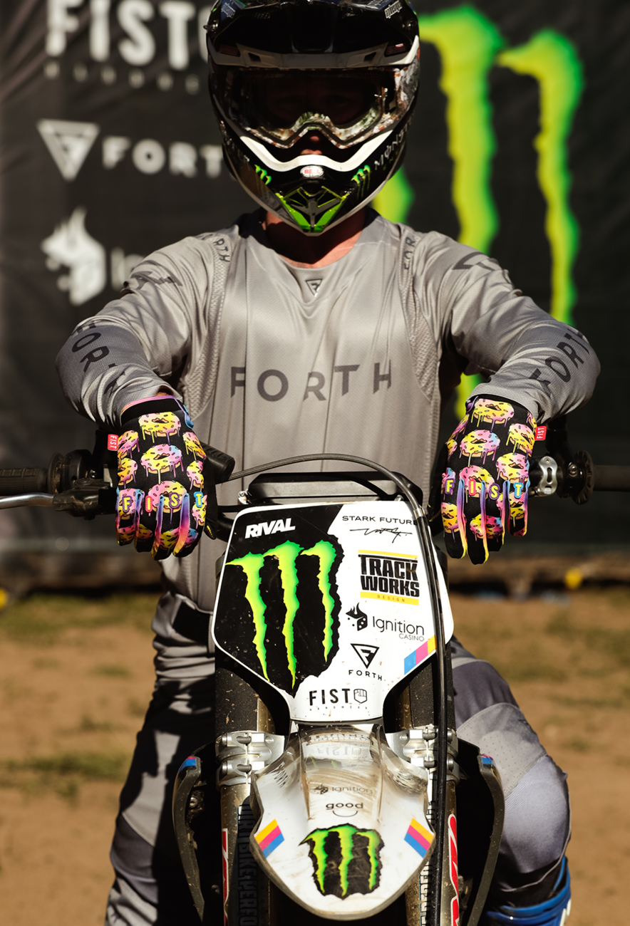 Fist handwear Strapped Caroline Buchanan Red Label Sprinkle Fades Gloves