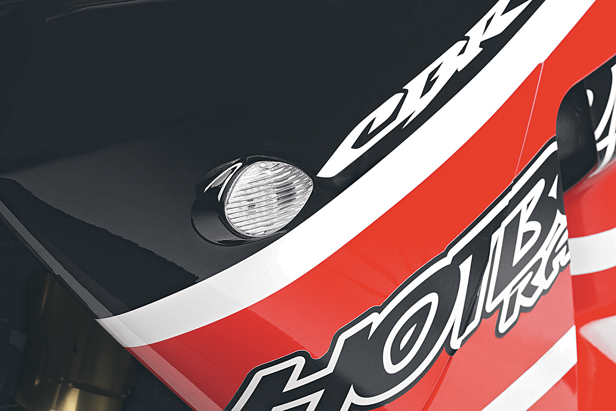 Flush-Mount Front Turn Signals