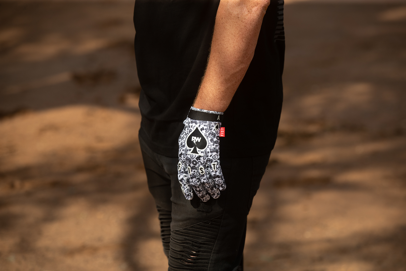 FIST HANDWEAR Strapped R-Willy Ace Gloves