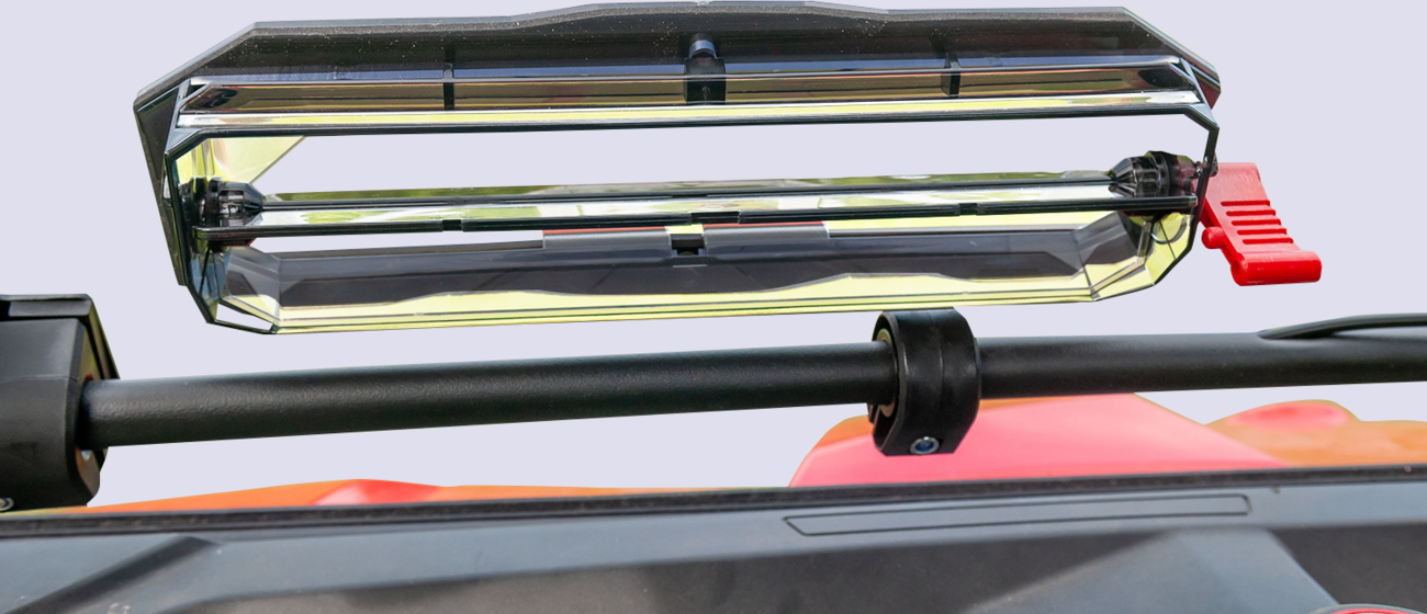 Seizmik Flip-Up Windshield With Vents Can AM Defender 1000 / 800 2016-2021