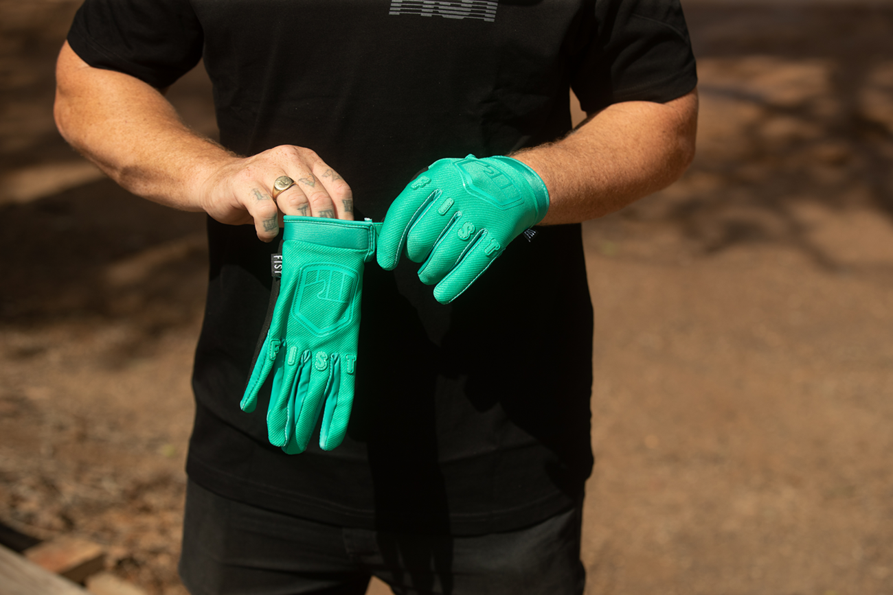 FIST HANDWEAR Strapped Stocker Jade Gloves