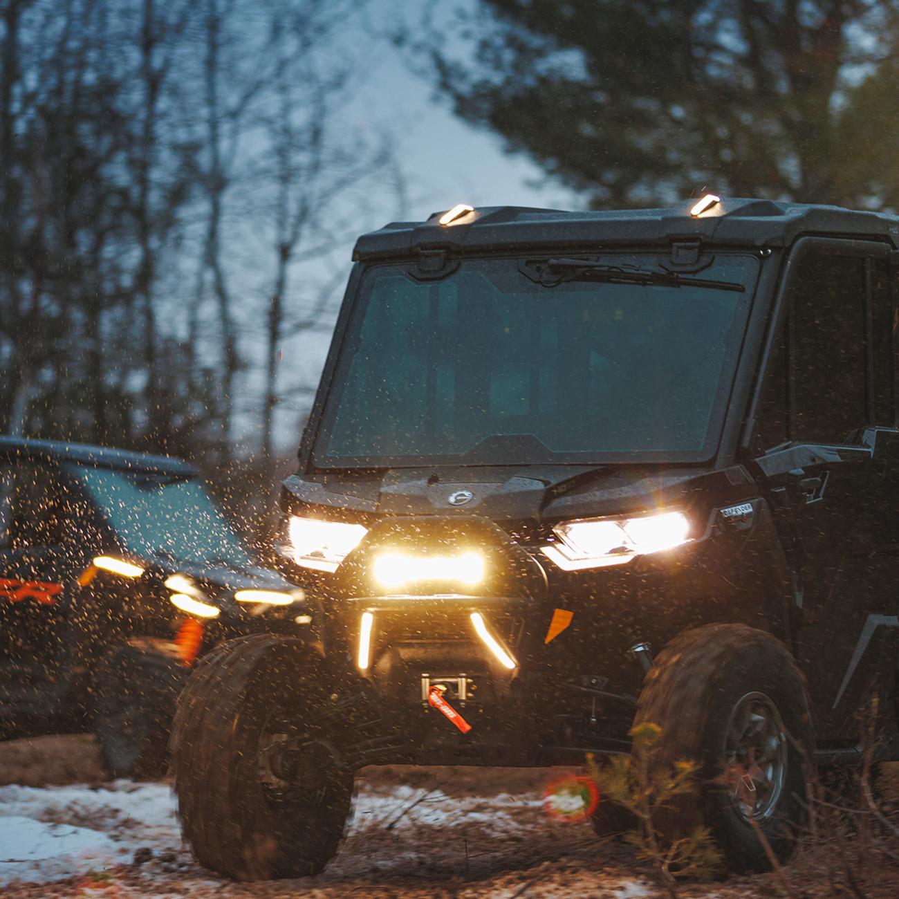 Ravek Apex Lights™ - Running - White - Defender Can-Am