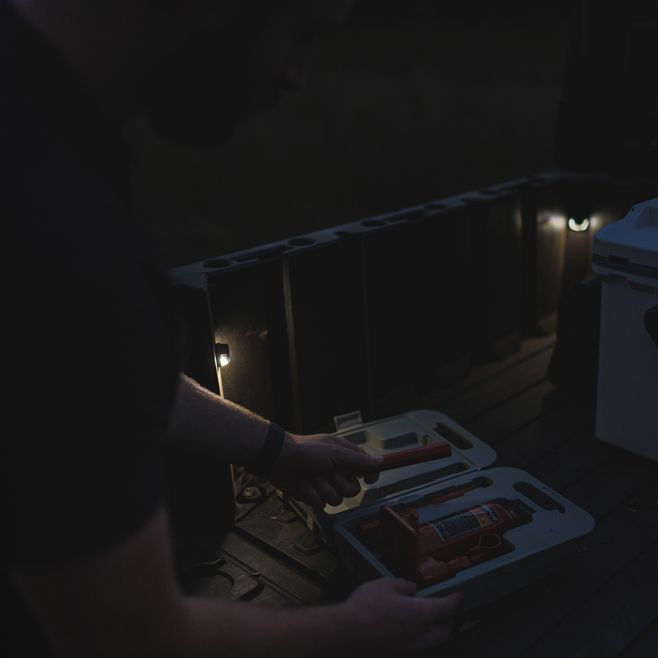 RAVEK Trunk Light