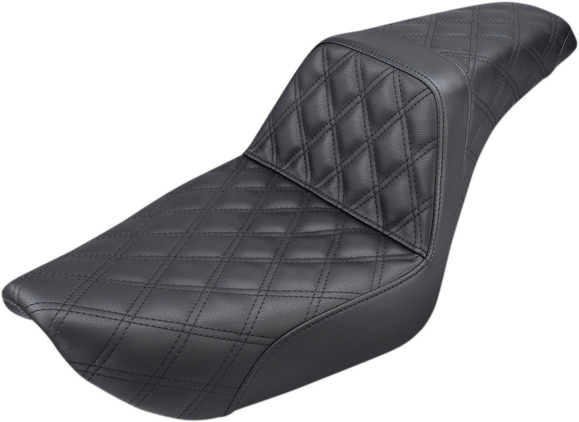 SADDLEMEN Step-Up Seat — Full Lattice Stitch