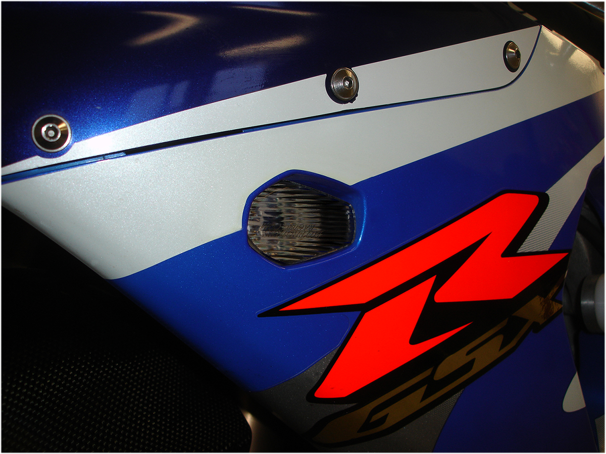 HOT BODIES Flush-Mount Front Turn Signals