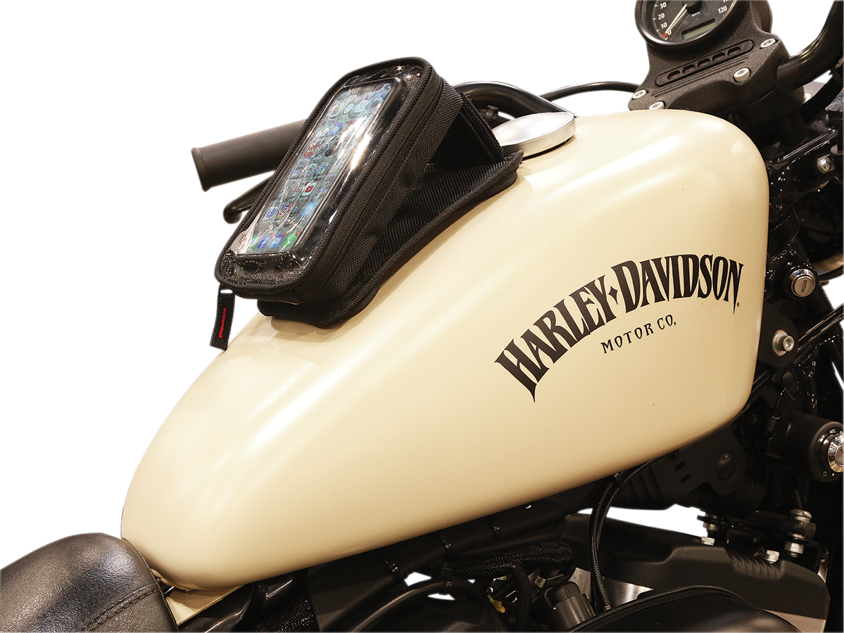 Nelson Rigg Route 1 Magnetic Phone Holder