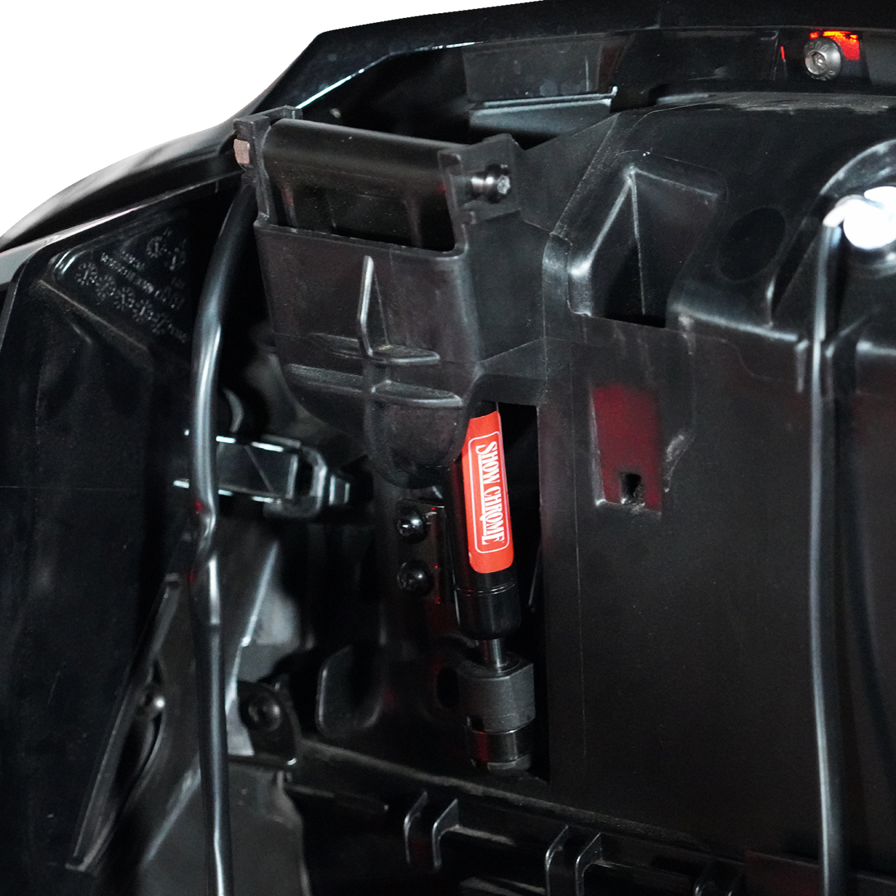 SHOW CHROME Trunk Shock