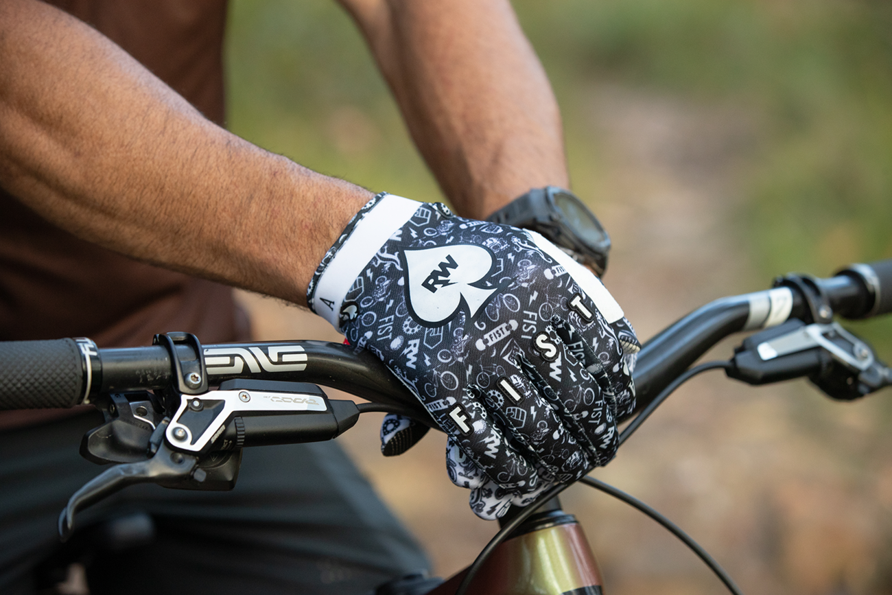 FIST HANDWEAR Strapped R-Willy Ace Gloves