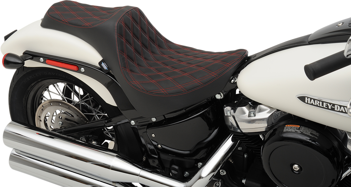 Drag specialties seats Predator III Seat - Double Diamond - Red Stitching - FL/FX '18-'22 Harley Davidson