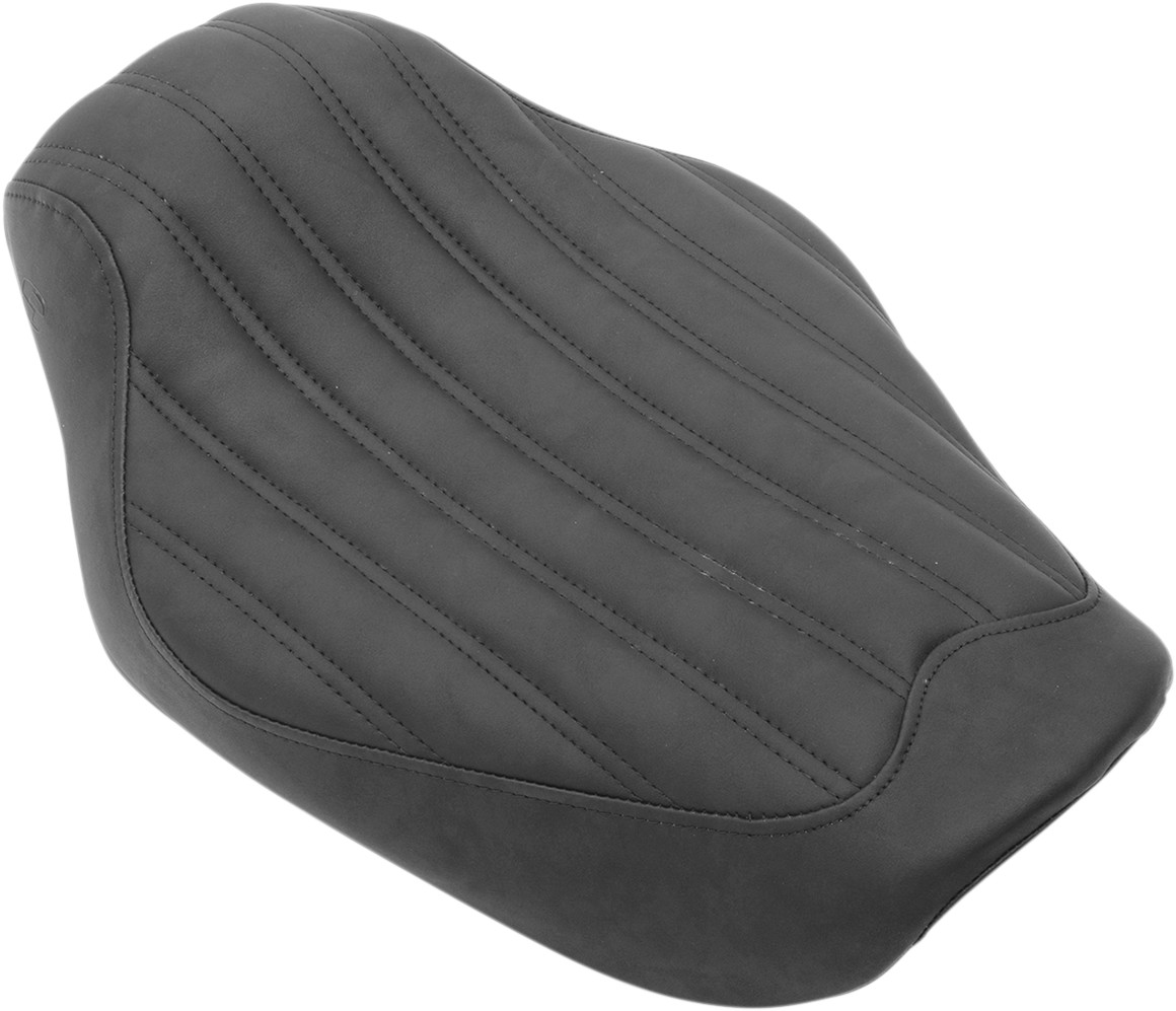 Saddlemen Knuckle Solo Seat For Harley Dyna 2004-2005