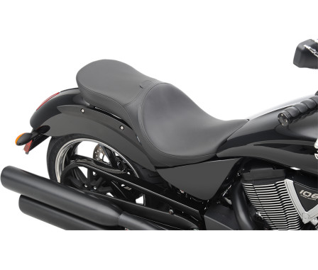 LOW PROFILE TOURING SEATS WITH EZ GLIDE II™ BACKREST OPTION-