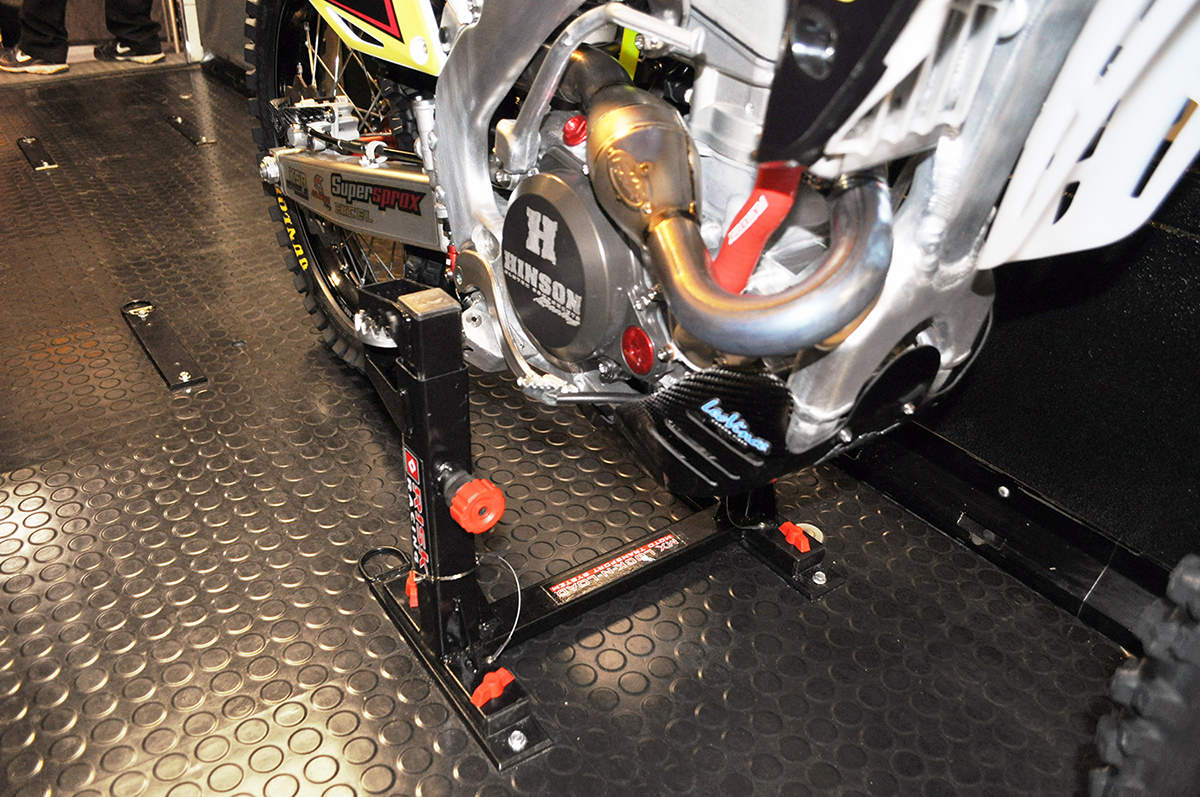 Risk Racing Lock N Load Anchoring System