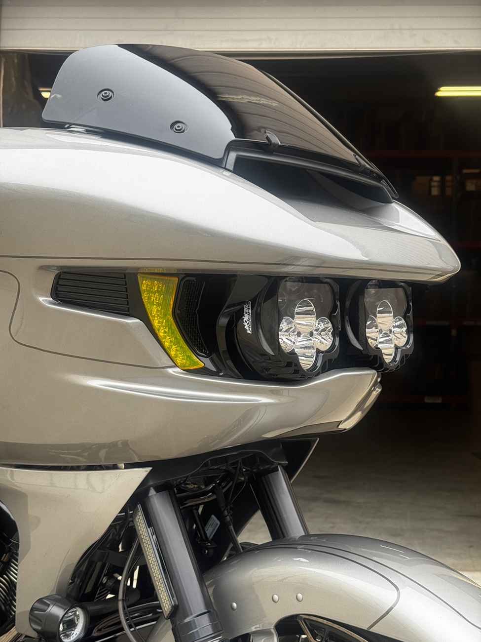 CUSTOM DYNAMICS Shark Demon® 2 Dual Headlight Kit