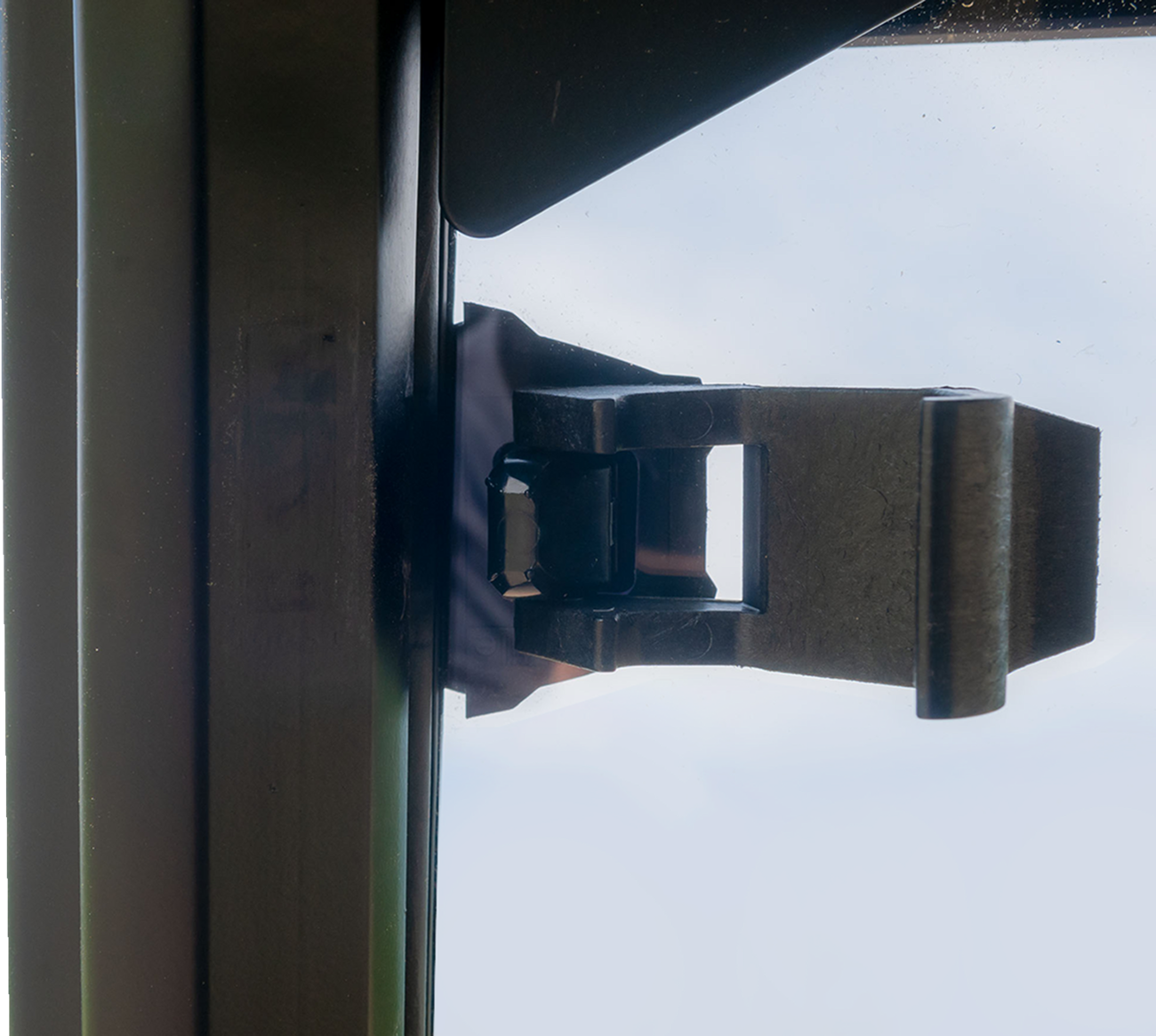 SEIZMIK Versa-Vent Windshield