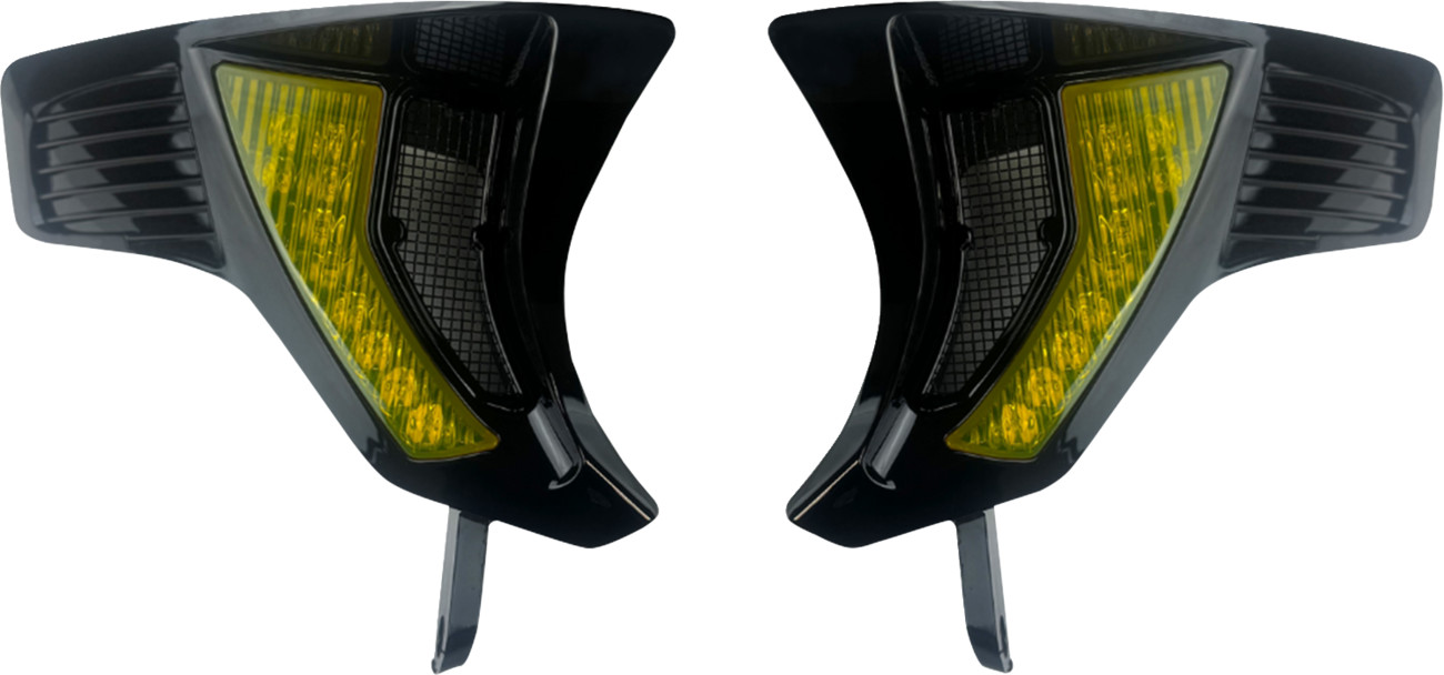 CUSTOM DYNAMICS Shark Demon® Integrated Front Turn Signal Vents