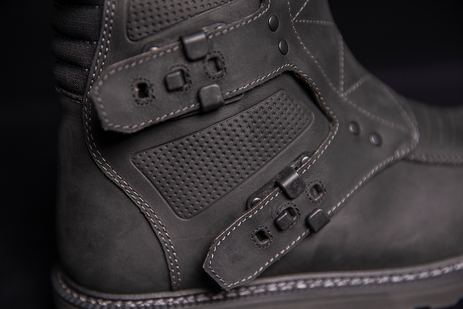 Icon Elsinore 2™ Boots