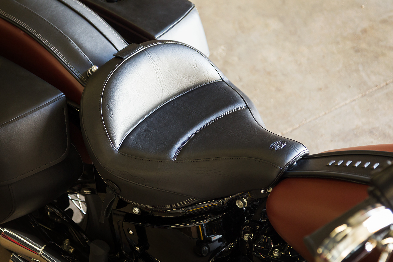 Mustang Standard Touring Solo Seat For Harley Softail Deluxe And Heritage 2018-2025